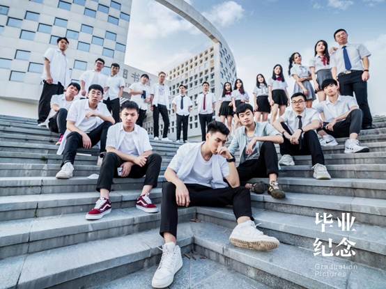 说明: E:\2019-2020上学期\宣传\20191110毕业照\毕业照\1f14f527ec44a68b96637eb7b777d2b.jpg